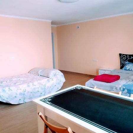 Аппартаменты Студия Первая Линия У Моря В Совиньоне Odesa Room photo
